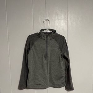Vineyard vines gray  quarter zip pullover, size xs/ 4-5.